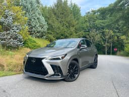 LEXUS NX 300 thumbnail 1