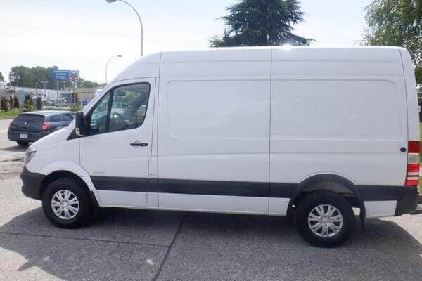 MERCEDES-BENZ SPRINTER CARGO